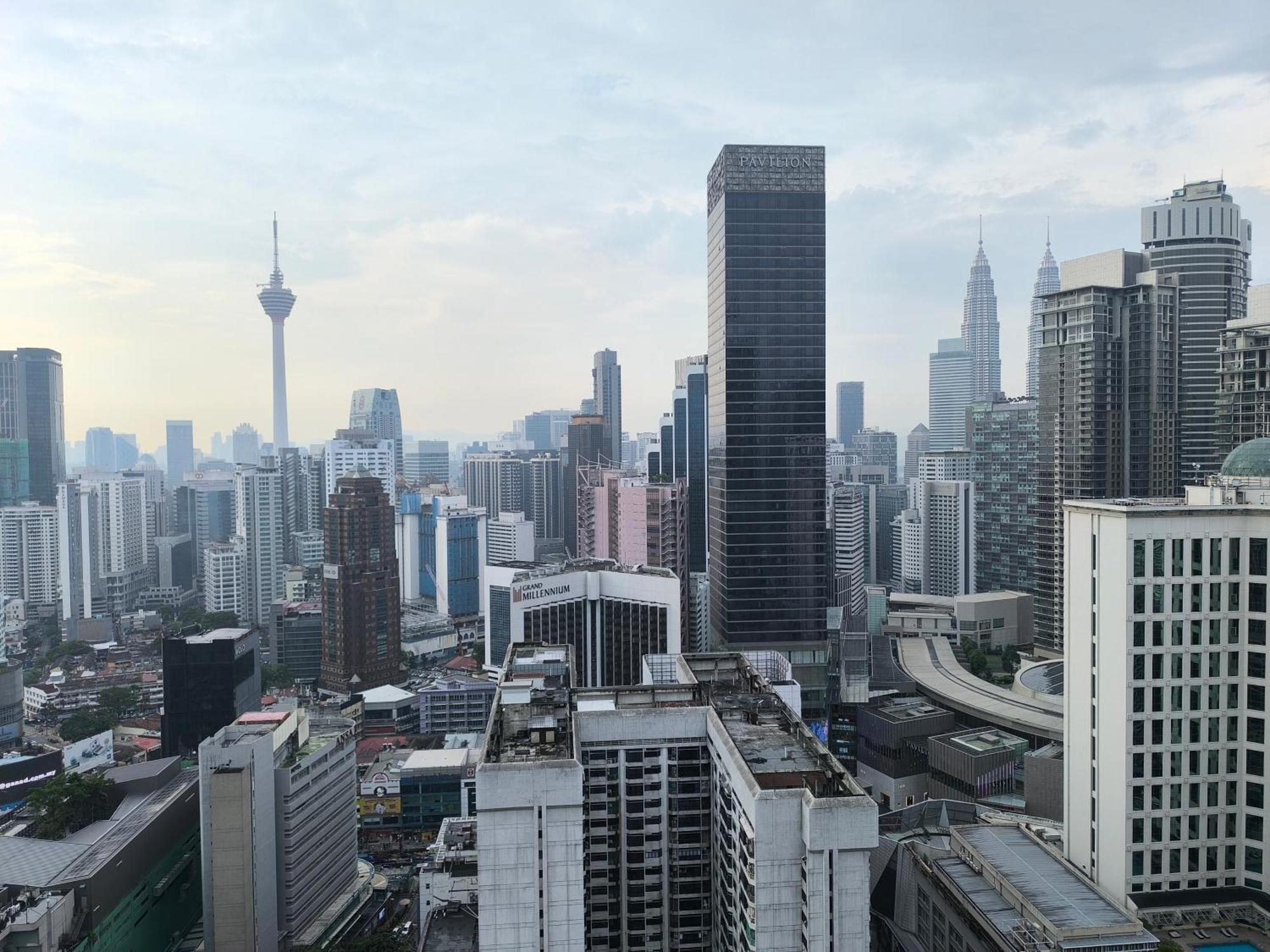 Millennium Axon Bukit Bintang Near Pavilion *
